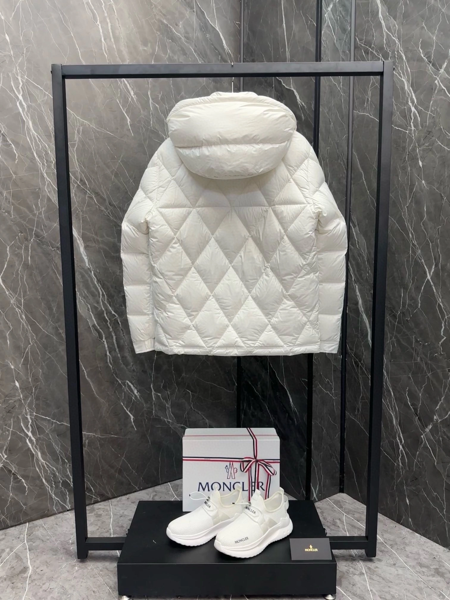 wg.luxury- 7o9385r Averole down jacket down feather 2Colour item:D-F431J1326-2